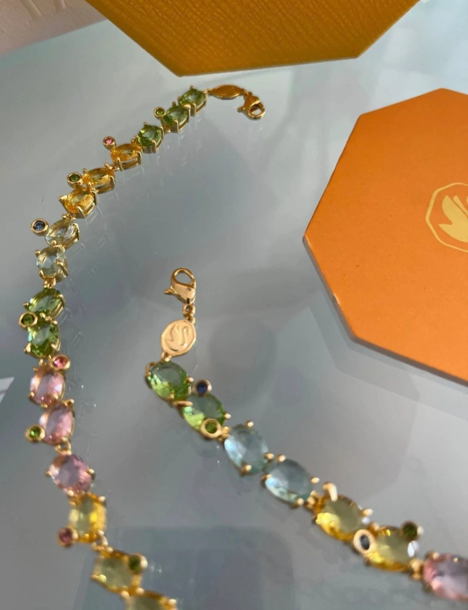 Colar swarovski gema 